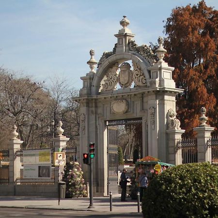 Cosy Apartment Prado Museum Madrid Exterior photo