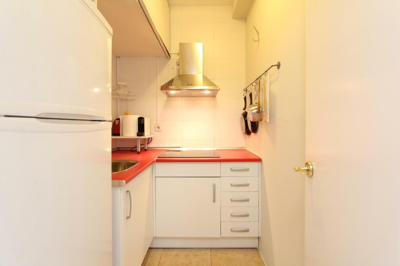 Cosy Apartment Prado Museum Madrid Exterior photo